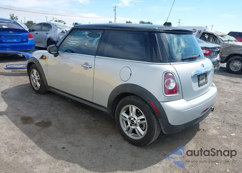 2012 Mini Cooper из США, поврежденный, VIN WMWSU3C56CT543942
